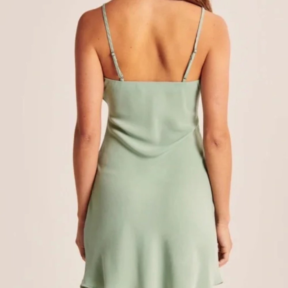 NWT | Abercrombie Twist Front Mini Dress - Picture 4 of 9